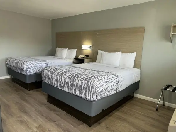 Copper Manor Motel Main image